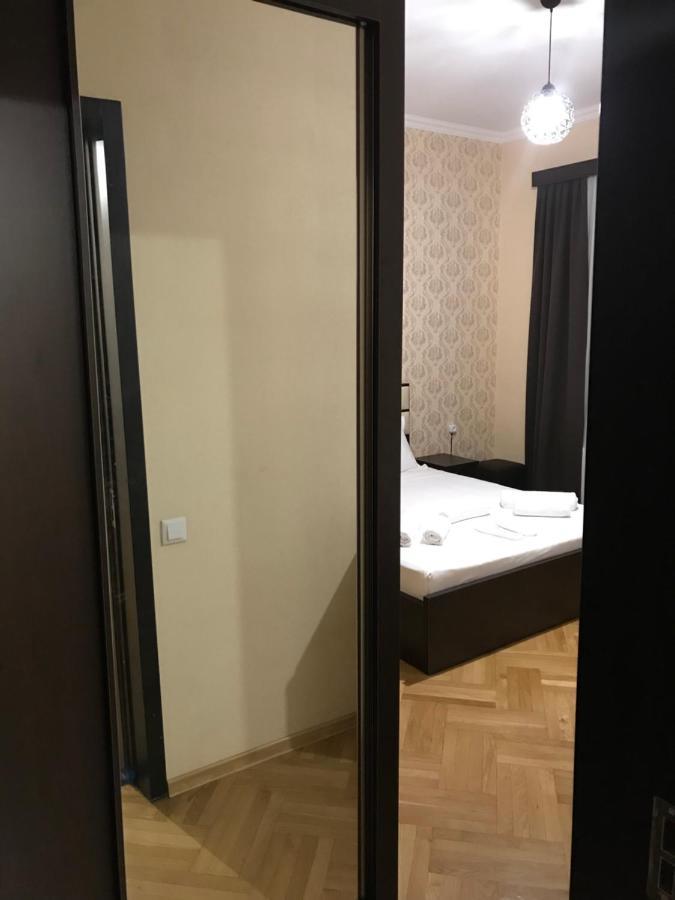 Family Guest House Tbilisi Exterior photo